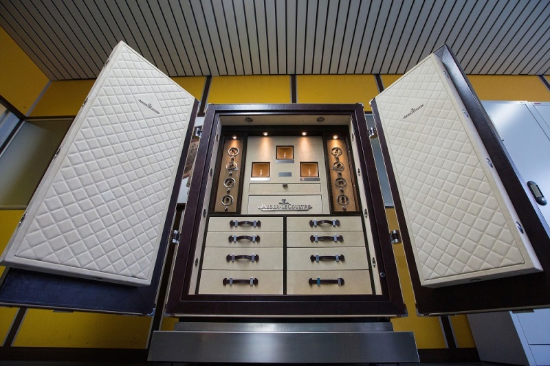 Két sắt gia đình giá rẻ nên chọn loại nào?